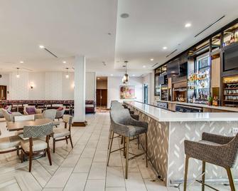 Hilton Garden Inn North Dallas Central Expy - Dallas - Bar