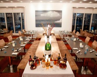 Hotel Hans Egede - נואוק - מסעדה
