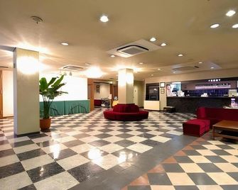 Leo Plaza Hotel - Sasebo - Lobby