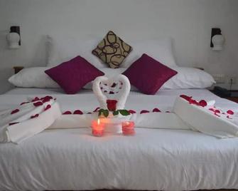 Green Island Resort - Ernakulam - Habitación
