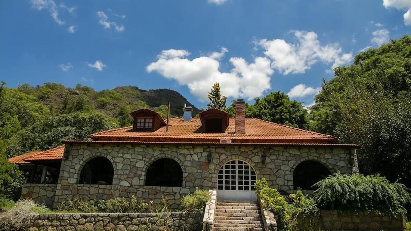 La Aguada Hotel De Montaña