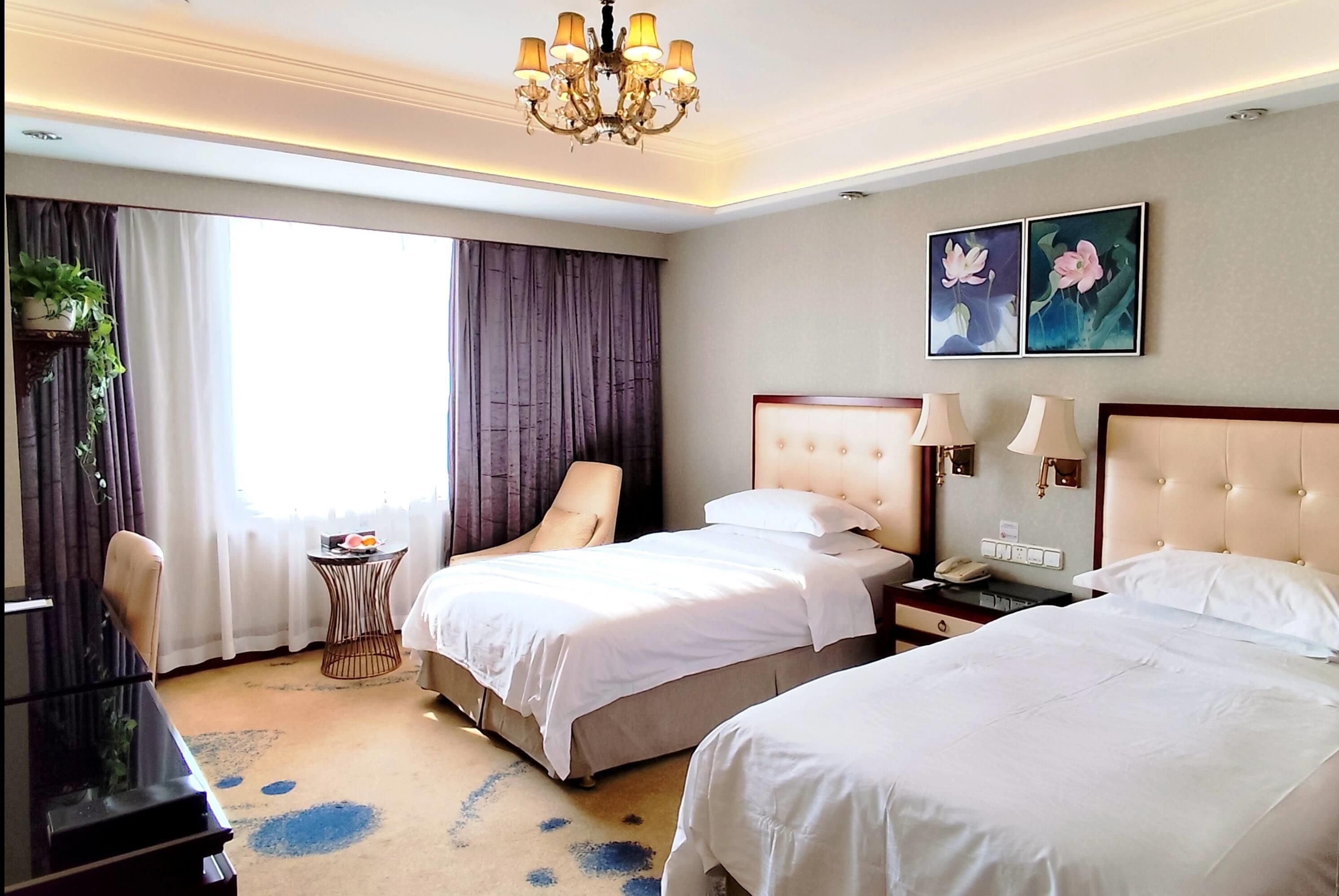 Ramada Plaza by Wyndham Tian Lu Hotel Wuhan thumbnail 2
