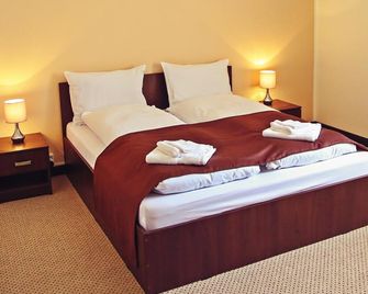 Cazare Karmina - Baia Mare - Schlafzimmer