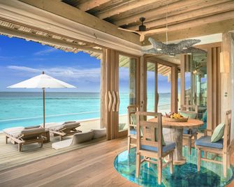 Soneva Fushi - Kunfunadhoo - Dining room