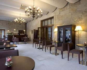 Hotel Pazo de Lestrove by Pousadas de Compostela - Padrón - Restaurant