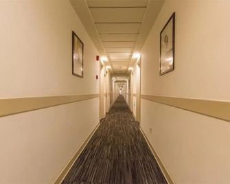 Jinjiang Inn Changji Administration Center - Changji - Hallway