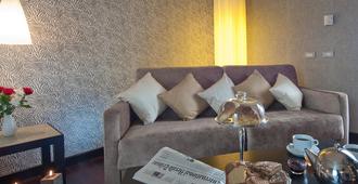 C-Hotels Fiume - Rome - Living room