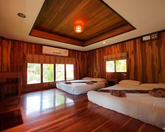 Blue Diamond Resort - Ko Tao - Bedroom