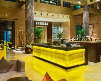 Holiday Inn Resort Chaohu Hot Spring by IHG - Hefei - Reception