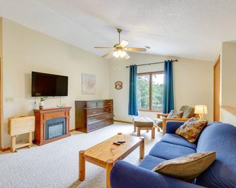 Richville Vacation Rental with Fire Pit Near Trails - Ottertail - Living room