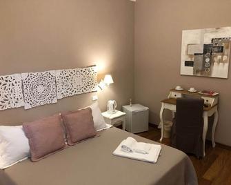 Casa Cernaia Rooms - La Spezia