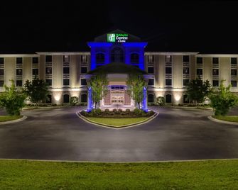 Holiday Inn Express & Suites Aiken By IHG - Aiken - Edifício