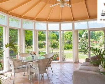 Lakeside Cottage Luxury B&B - Melbourne - Dining room