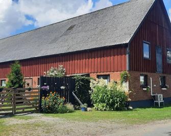 Cosy 2 bed Apartment in the Countryside - Tollarp - Edificio
