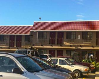 تاج لودج موتيل أوكلاند - أواكلاند (كاليفورنيا) - مبنى