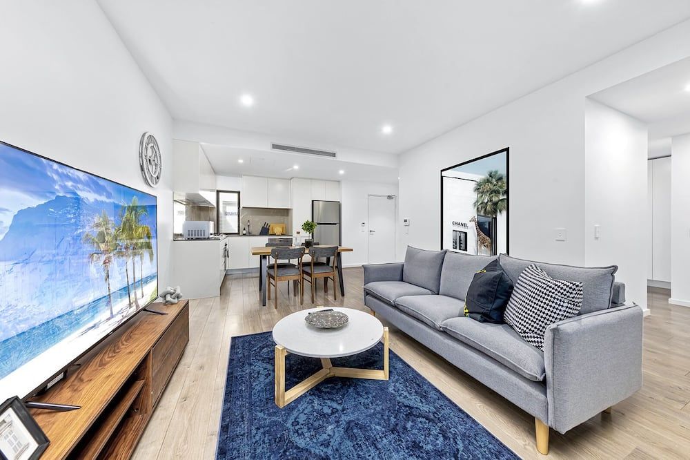 Centre of Newtown 2 Bed Apartment - סידני - סלון