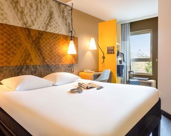 Ibis Leuven Centrum - Leuven - Building