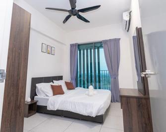 Meritus Suites Perai - 8pax - Penang - Спальня