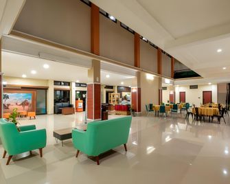Assalaam Syariah Hotel - Surakarta City - Lobby