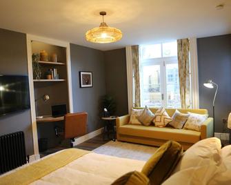 no 12 - Stunning Self Check-in Apartments in Worcester Centre - Worcester - Living room