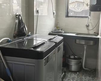 Ahlan Dormitory - Mumbai - Küche