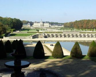 La Verriere du Baron Greau - Nemours - Extérieur