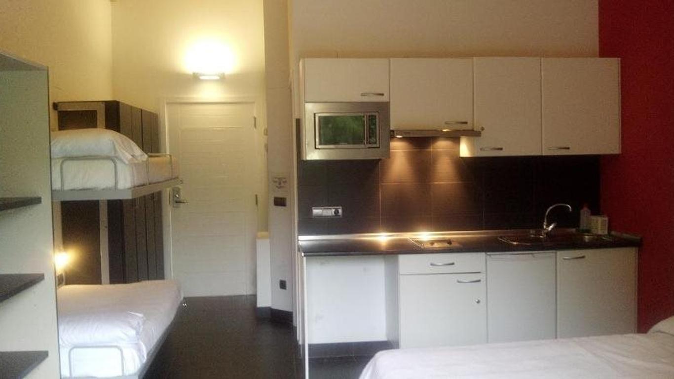 Albergue/Auberge Ulia Youth Hostel