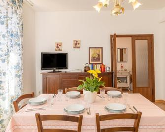 Casa Baldi Lajatico - Lajatico - Dining room