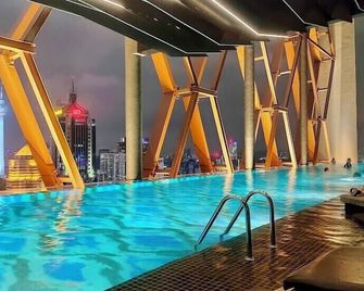Scarletz Suites Klcc By M Suites - Kuala Lumpur