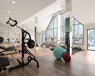 Rustic Lodge Retreat Located at Schroon Lake | Outdoor fire pits & indoor pool - Schroon Lake