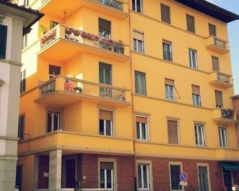 La Campanella Guesthouse - Florence - Building