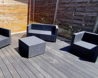 L'Albatros : Beautiful family home close to the sea - Quiberville - Patio