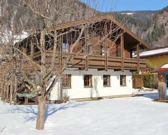 Country House Goldegg near Ski Slopes - Goldegg