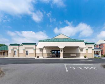 Quality Inn Selinsgrove - Selinsgrove - Gebäude