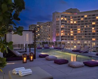 Abae Hotel By Eskape Collection - Miami Beach - Uima-allas