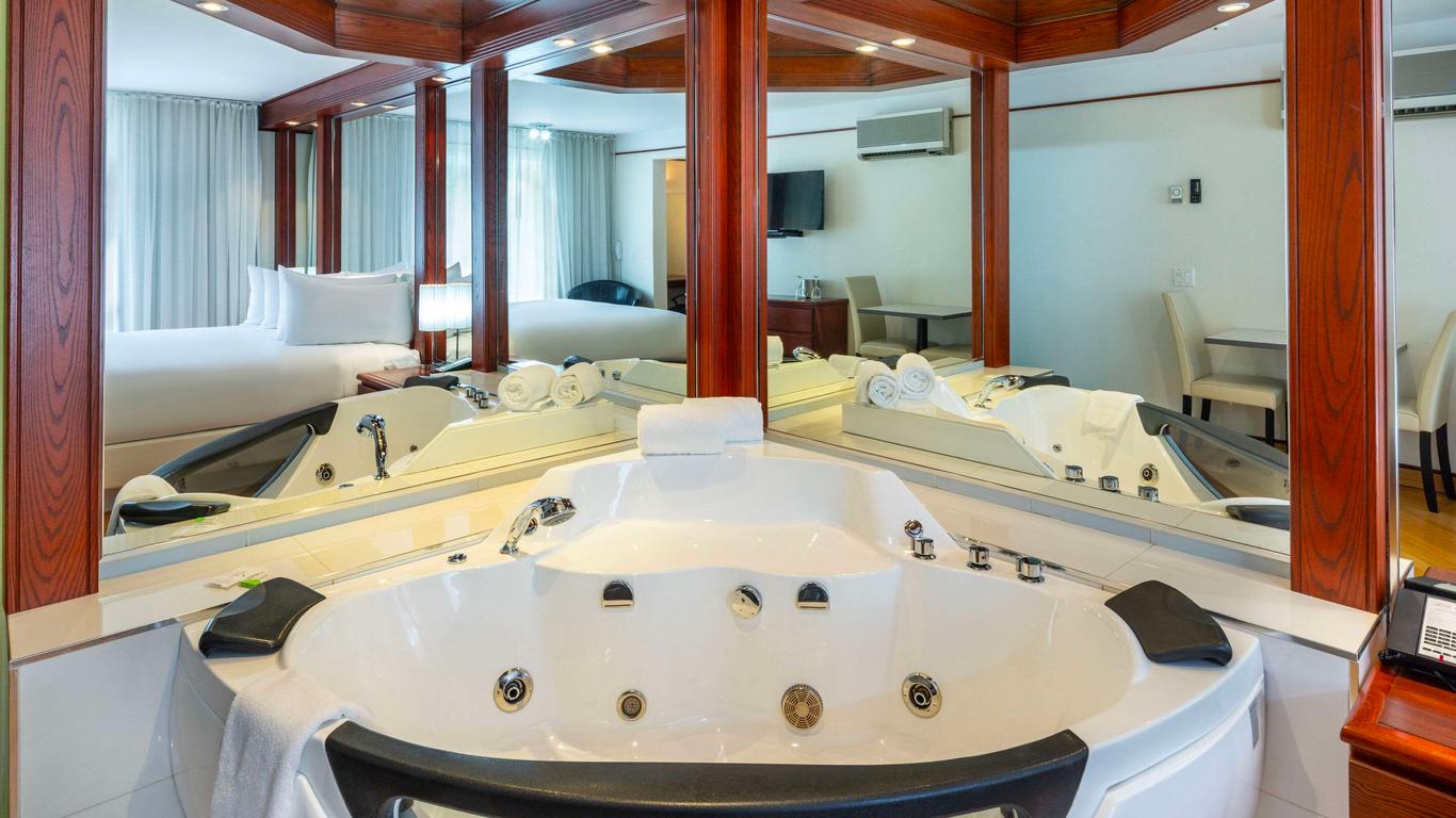 Les Suites de Laviolette, an Ascend Collection Hotel