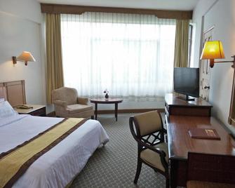 Ratu Mayang Garden - Pekanbaru - Sovrum