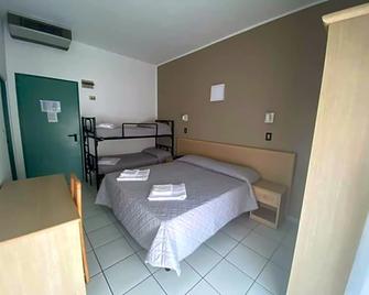 Hotel Rex - Lido di Savio - Bedroom