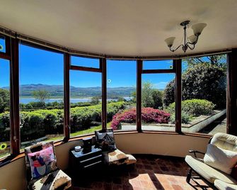 Artist's Cottage - Penrhyndeudraeth