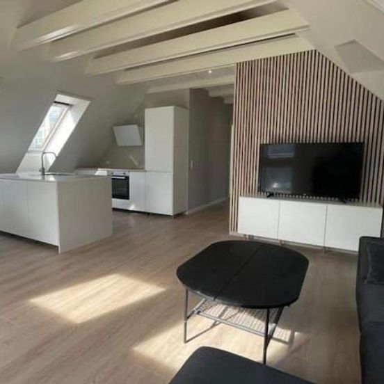 3-bedroom city center w private parking – Aalborg