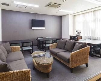 هوتل ميناتويا - كوشي - غرفة معيشة