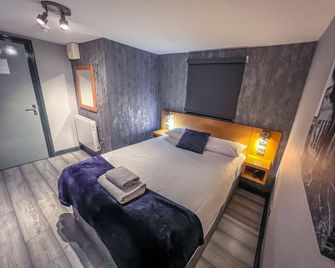 Twenty Hotel & Bar - Boston