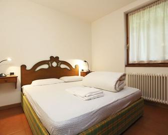 Residence Primula - Madesimo - Slaapkamer
