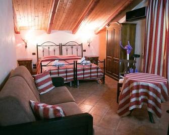 Agriturismo Cascina Concetta - Pizzo - Schlafzimmer