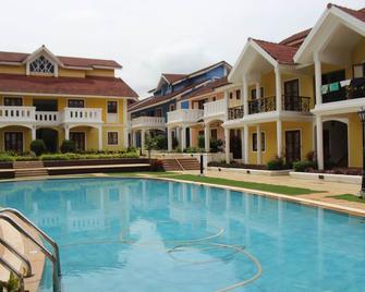 OYO 9625 Home 2bhk Goan Paradise Colva - Utorda - Pool
