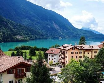Dream & Wellness Hotel Olisamir - Cavedago - Außenansicht