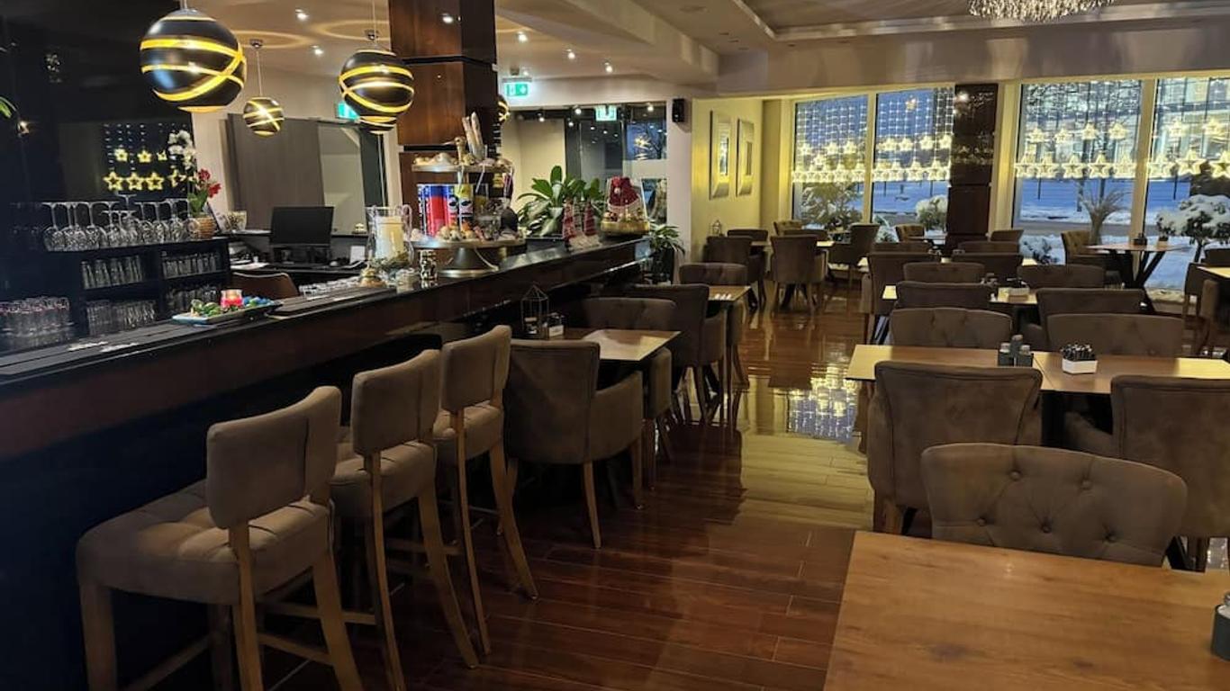 Hotel Starton am Ingolstadt Village