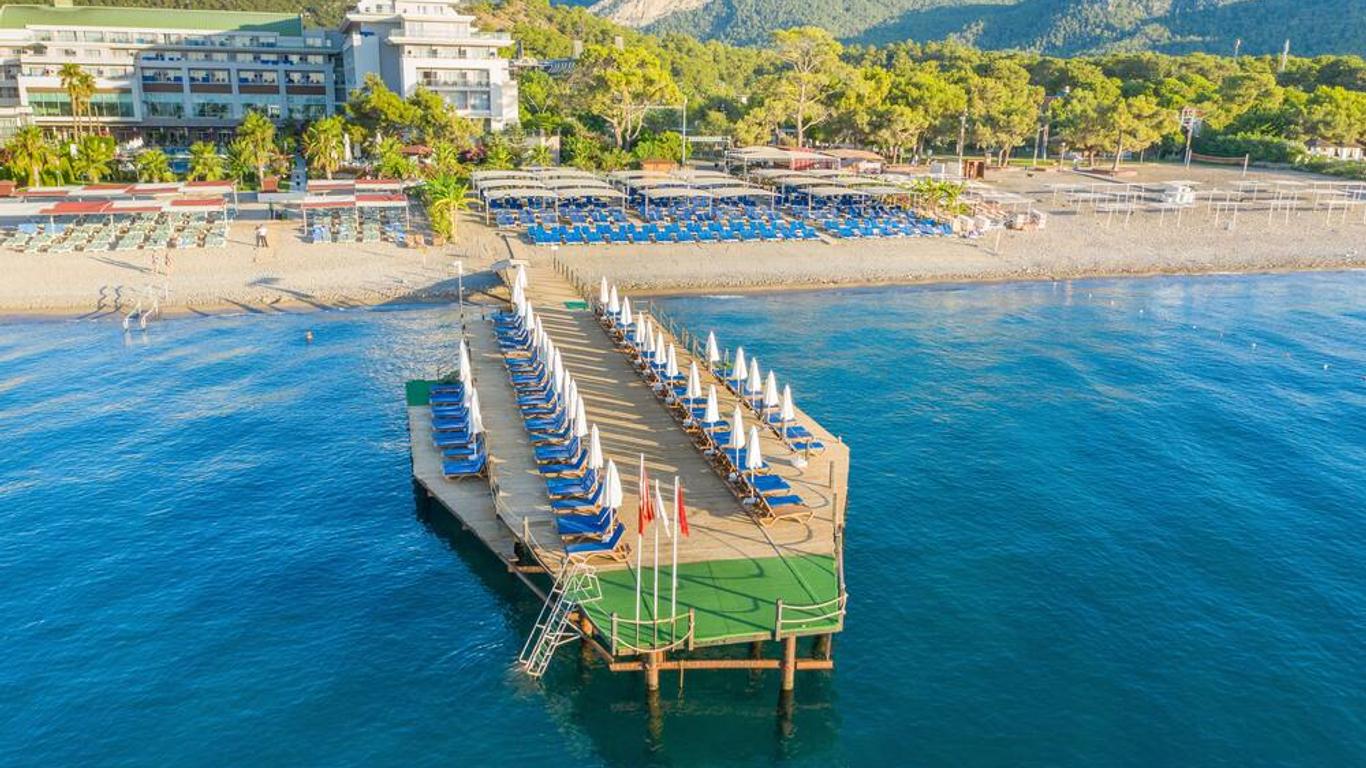 跨大西洋 Spa 飯店 - 式