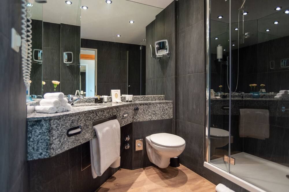 Parkhotel Görlitz - Görlitz - Bathroom