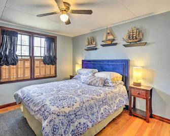 Point Pleasant Abode with Lagoon and Boat Dock! - Point Pleasant - Habitación
